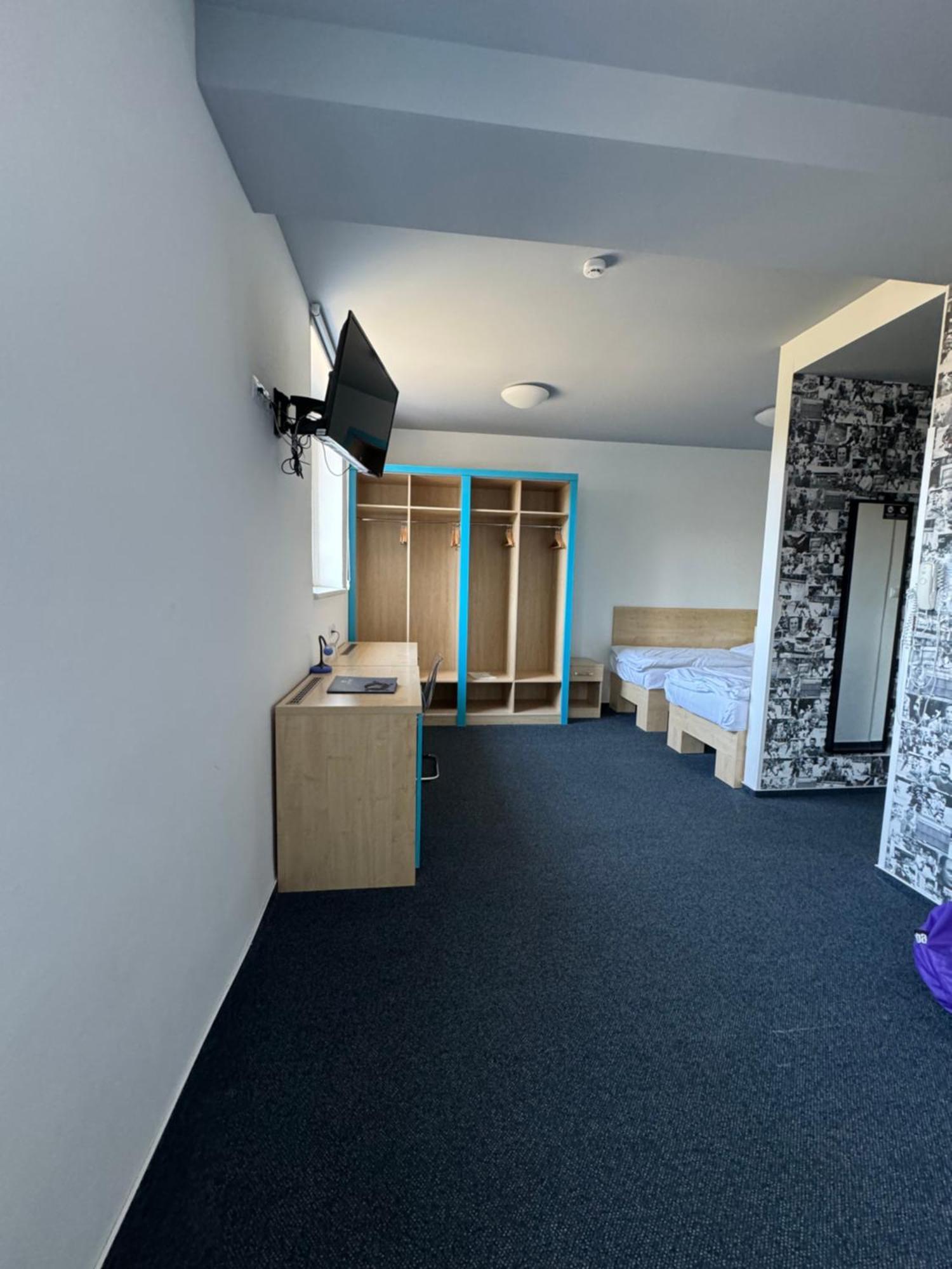 Sport Hotel Sletiste Kladno Dış mekan fotoğraf