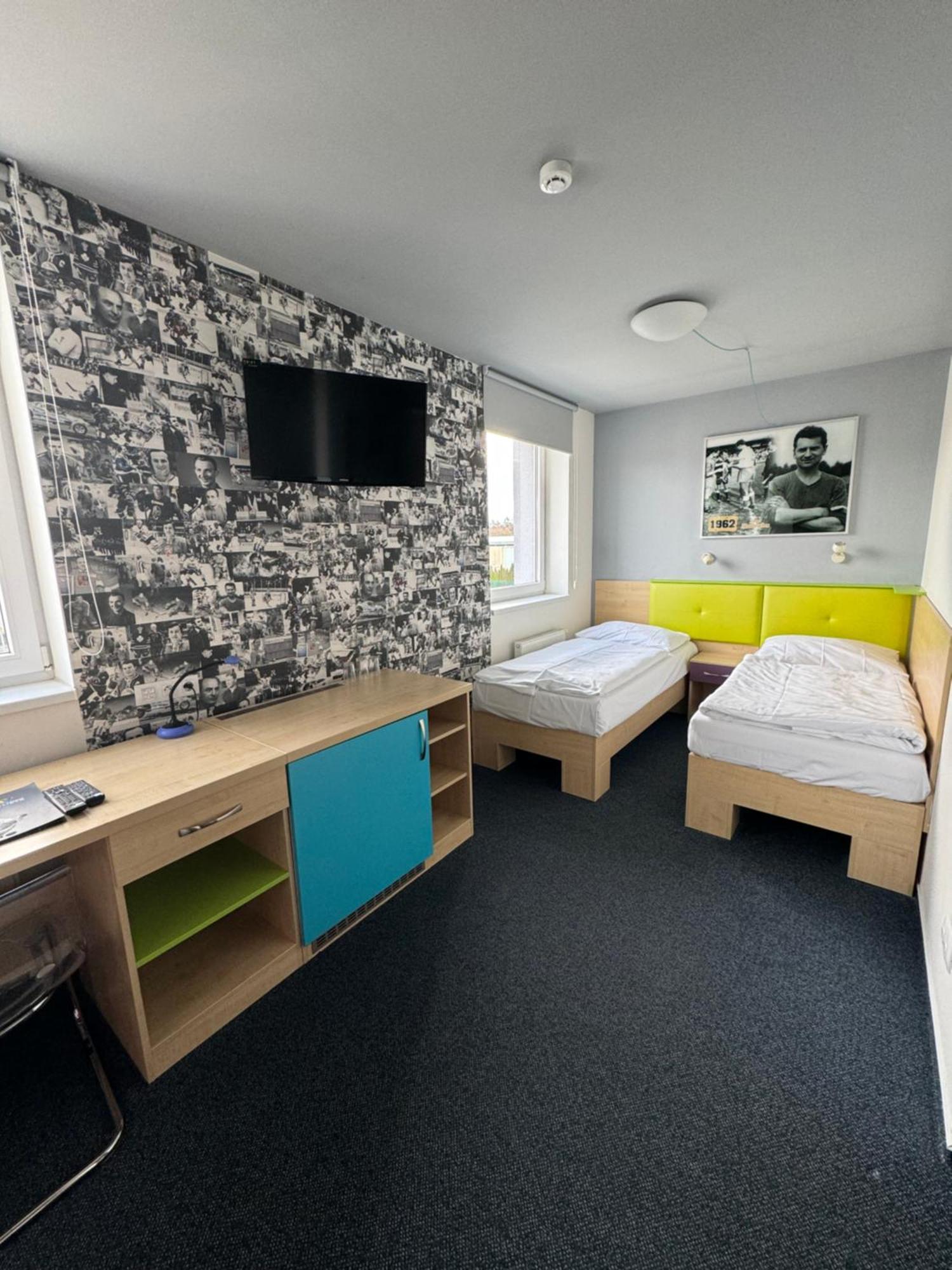 Sport Hotel Sletiste Kladno Dış mekan fotoğraf
