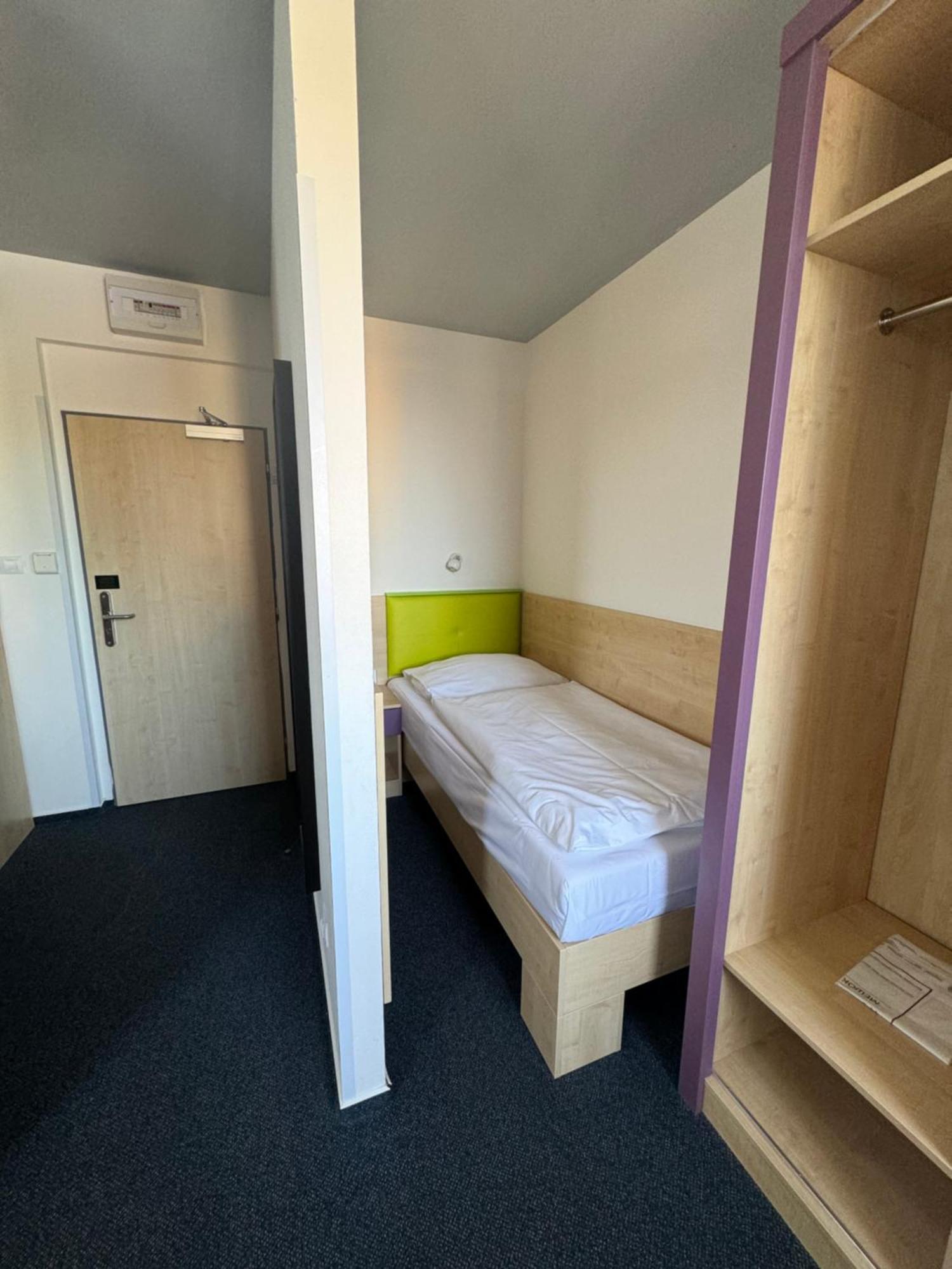 Sport Hotel Sletiste Kladno Dış mekan fotoğraf