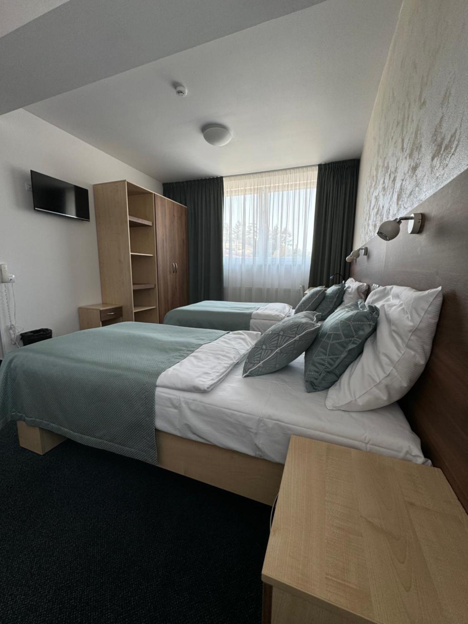 Sport Hotel Sletiste Kladno Dış mekan fotoğraf
