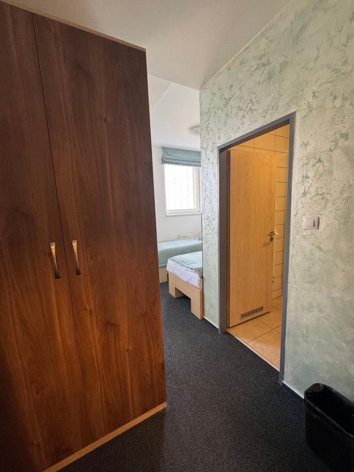 Sport Hotel Sletiste Kladno Dış mekan fotoğraf