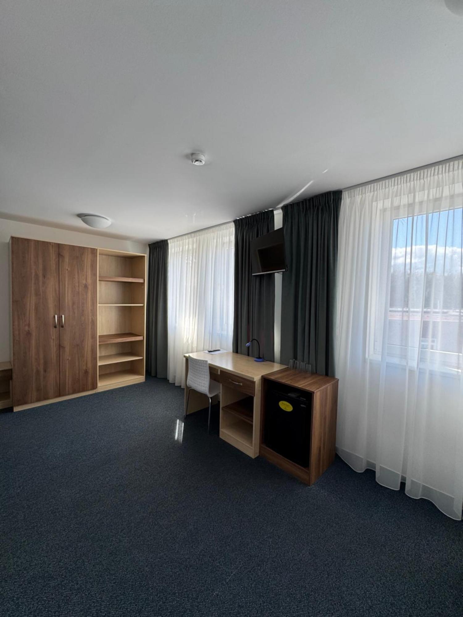 Sport Hotel Sletiste Kladno Dış mekan fotoğraf