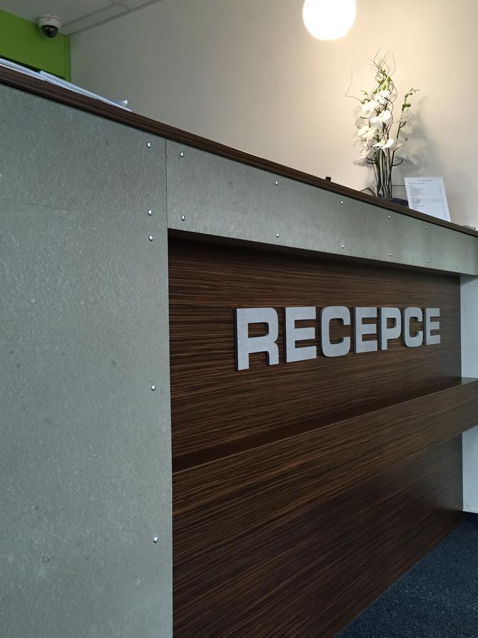 Sport Hotel Sletiste Kladno Dış mekan fotoğraf