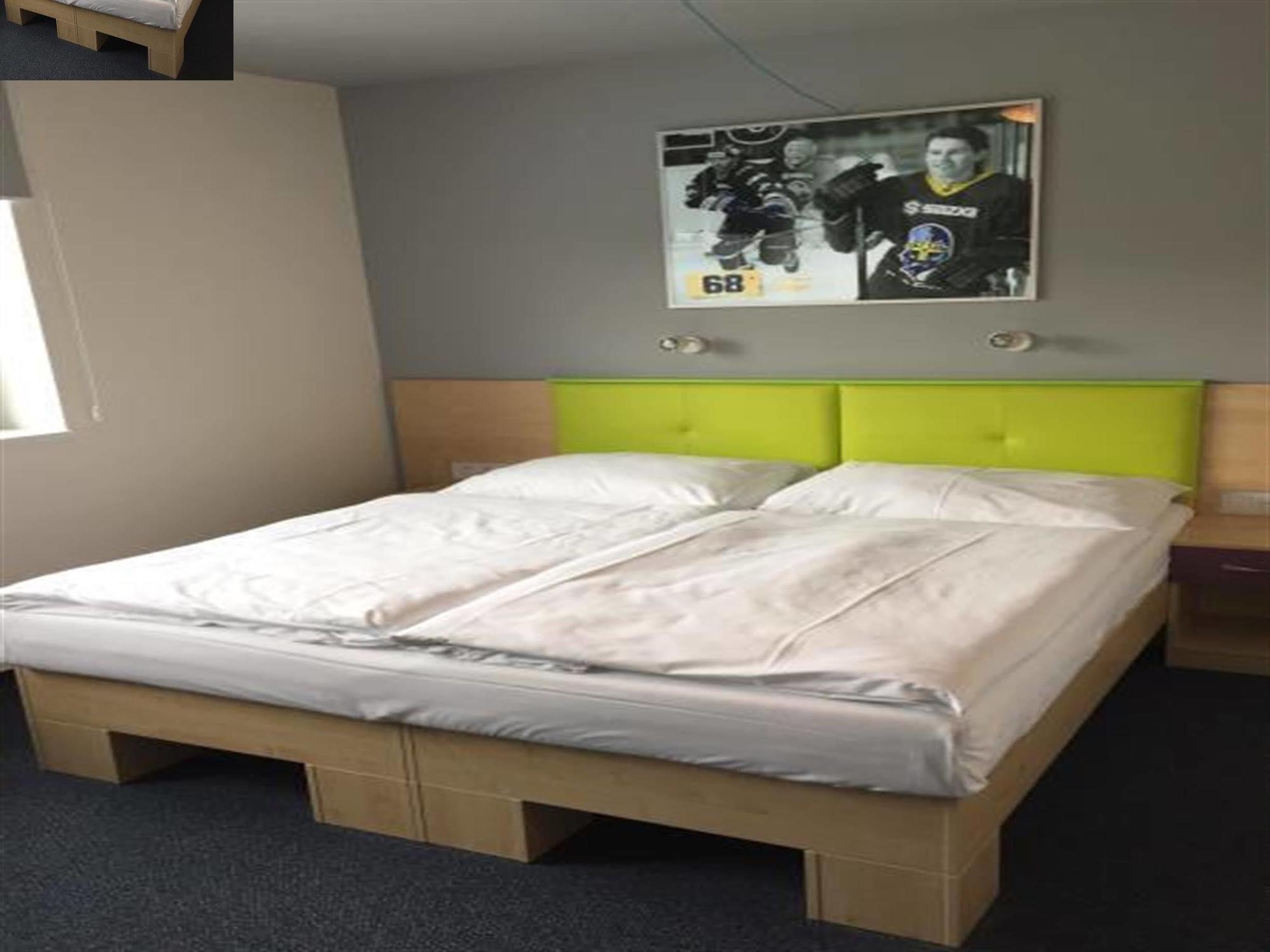 Sport Hotel Sletiste Kladno Dış mekan fotoğraf
