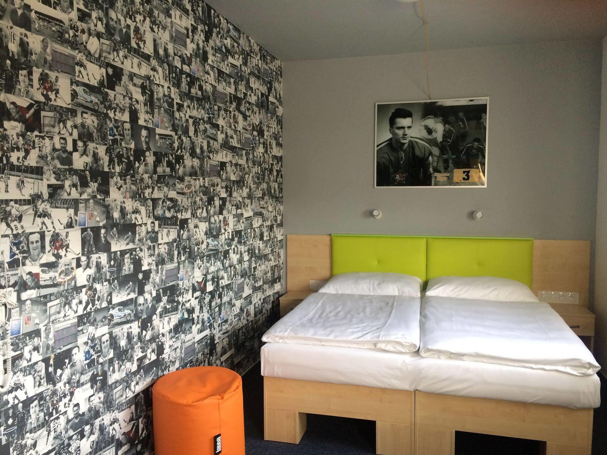 Sport Hotel Sletiste Kladno Dış mekan fotoğraf